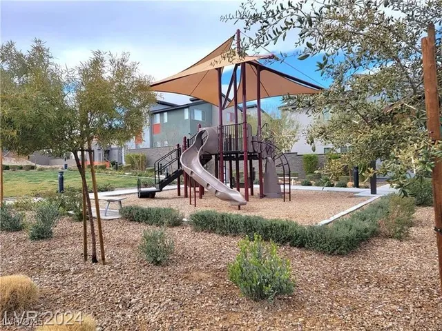 $450,000 | 3213 Bertonico Street, Henderson, NV 89044