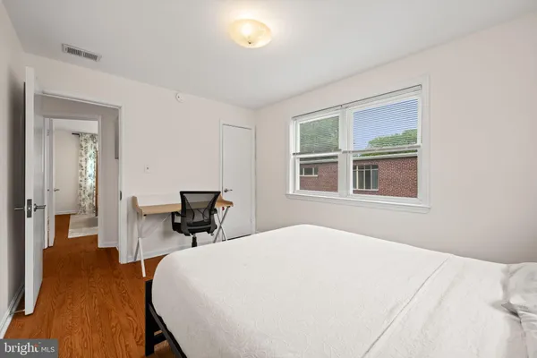 $3,600 | 139 Hawaii Avenue Northeast, Washington, DC 20011