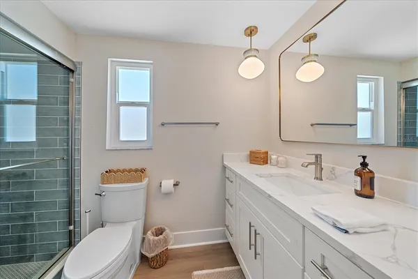 $6,750 | 914 Spanish Drive South, Unit 76, Longboat Key, FL 34228
