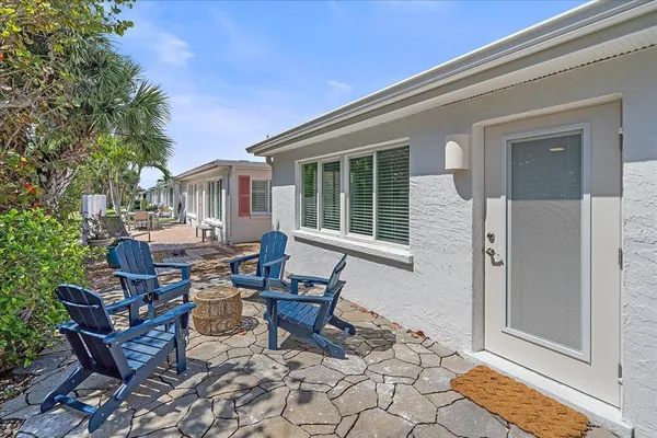 $6,750 | 914 Spanish Drive South, Unit 76, Longboat Key, FL 34228