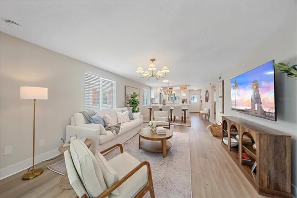 $6,750 | 914 Spanish Drive South, Unit 76, Longboat Key, FL 34228