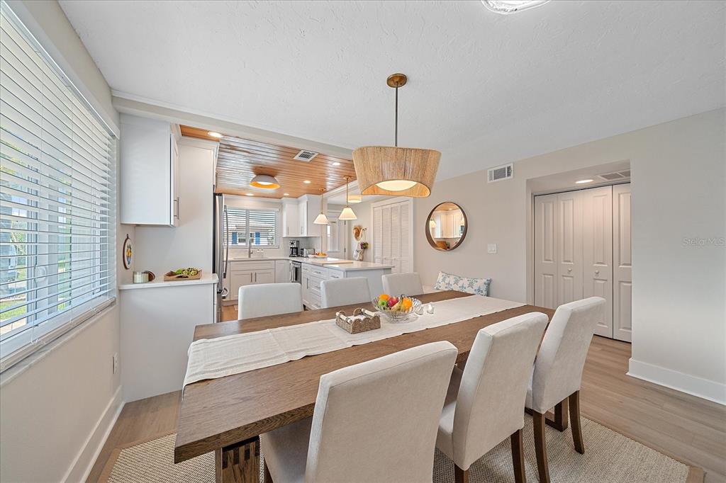 914 Spanish Drive South, Unit 76 Longboat Key, FL 34228 - Photo 7 of 31