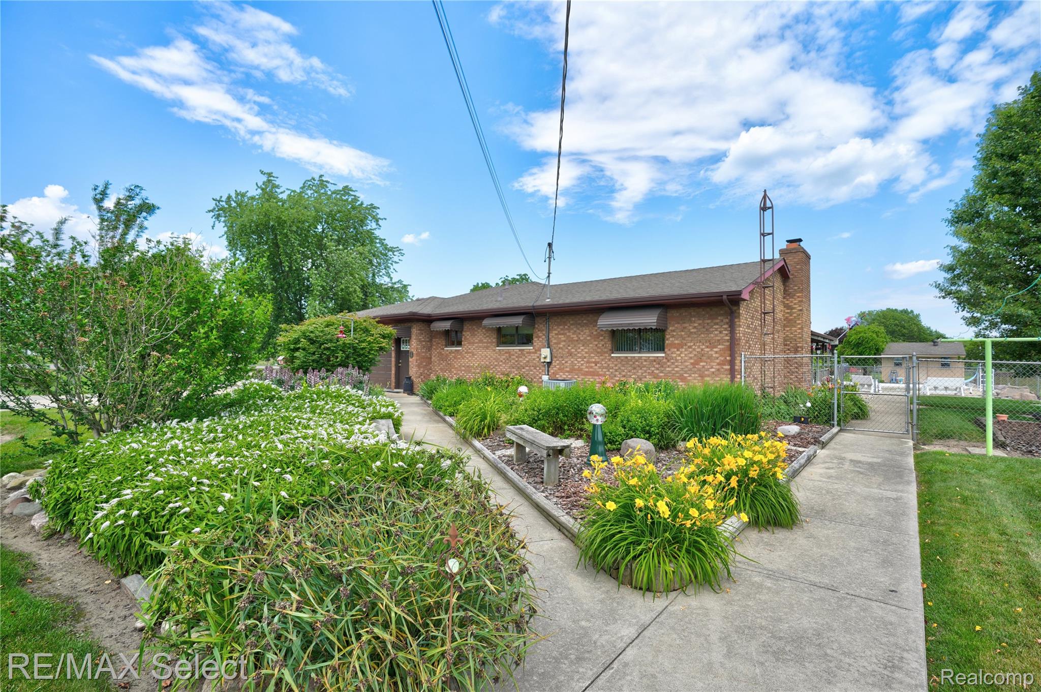 9215 Gd Blanc Road Gaines, MI 48436 - Photo 13 of 54 9215 W. Grand Blanc Rd 33.jpg
