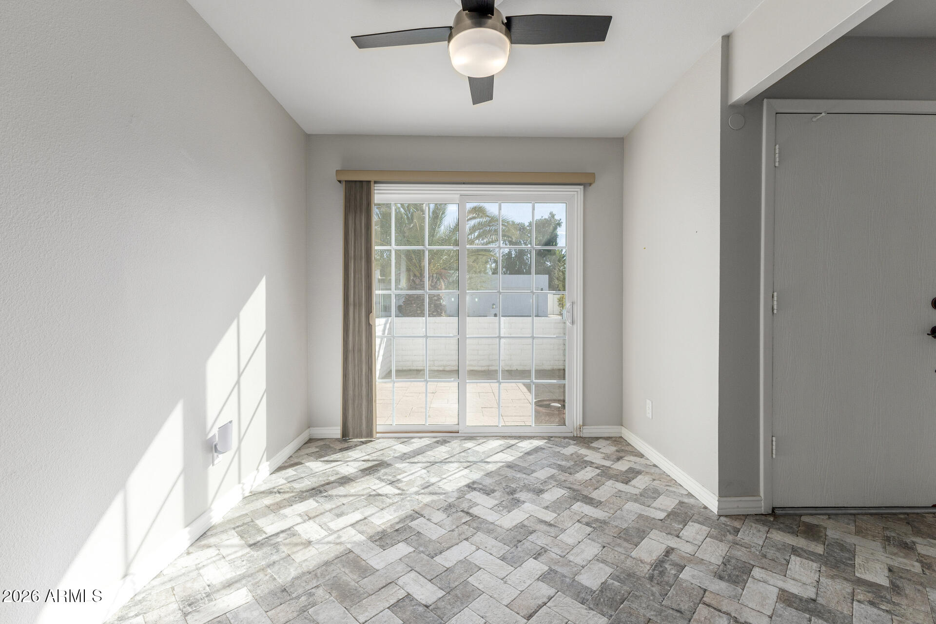 628 East Boca Raton Road Phoenix, AZ 85022 - Photo 11 of 34 Breakfast Nook