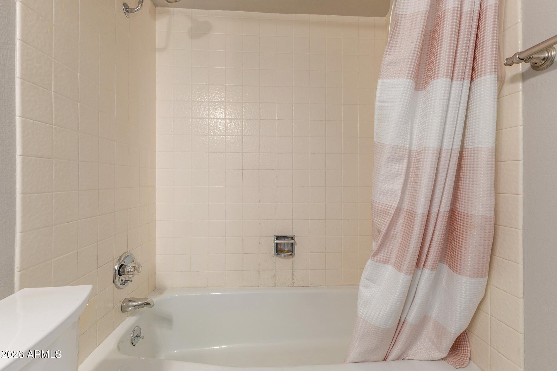 628 East Boca Raton Road Phoenix, AZ 85022 - Photo 25 of 34 Bathroom