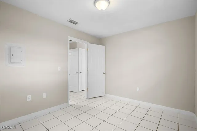 $1,200 | 1706 Cypress Drive, Fort Myers, FL 33907