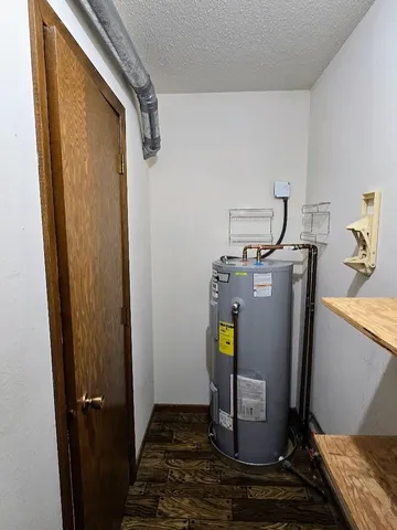 $65,000 | 612 7th Street Northeast, Unit 6, Pipestone, MN 56164