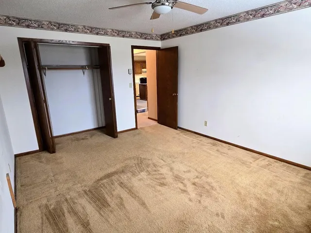 $65,000 | 612 7th Street Northeast, Unit 6, Pipestone, MN 56164