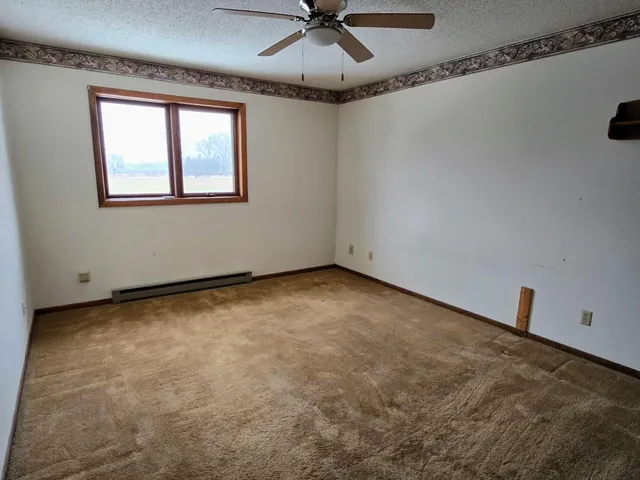 $65,000 | 612 7th Street Northeast, Unit 6, Pipestone, MN 56164