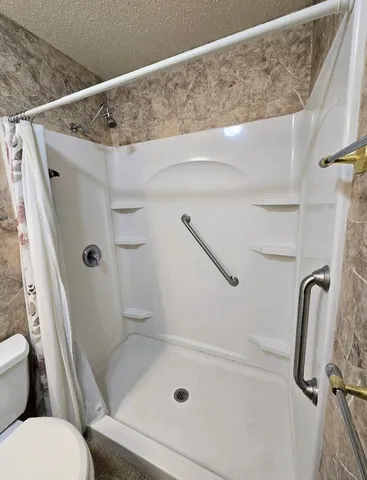 $65,000 | 612 7th Street Northeast, Unit 6, Pipestone, MN 56164