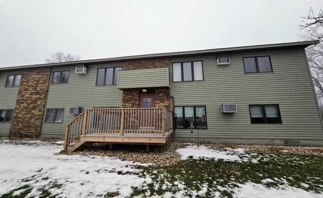 $65,000 | 612 7th Street Northeast, Unit 6, Pipestone, MN 56164