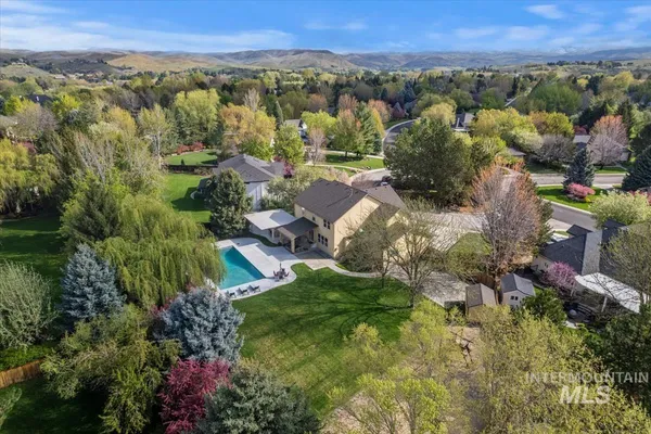 $1,249,000 | 2063 North Parkforest Way, Eagle, ID 83616