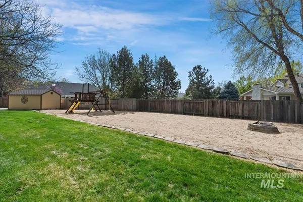 $1,249,000 | 2063 North Parkforest Way, Eagle, ID 83616