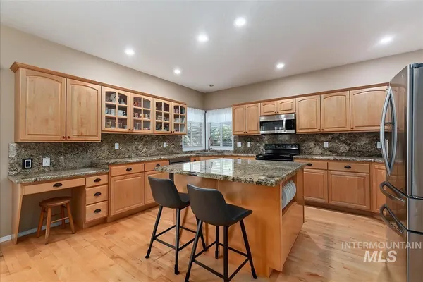 $1,249,000 | 2063 North Parkforest Way, Eagle, ID 83616