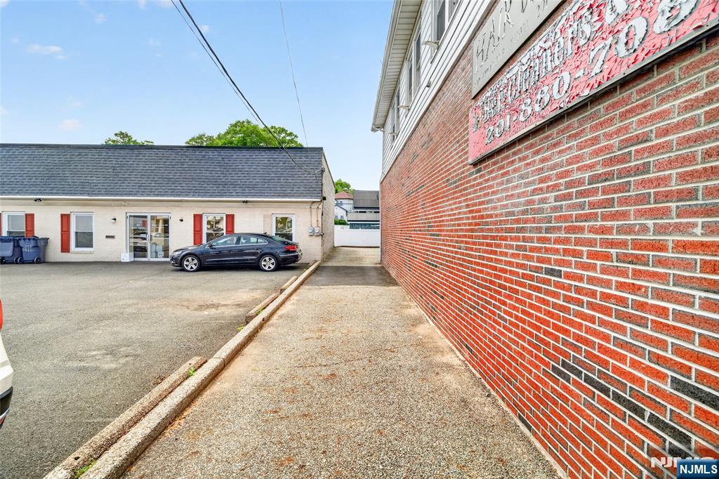 825 Main Street, Unit A Hackensack, NJ 07601 - Photo 46 of 48