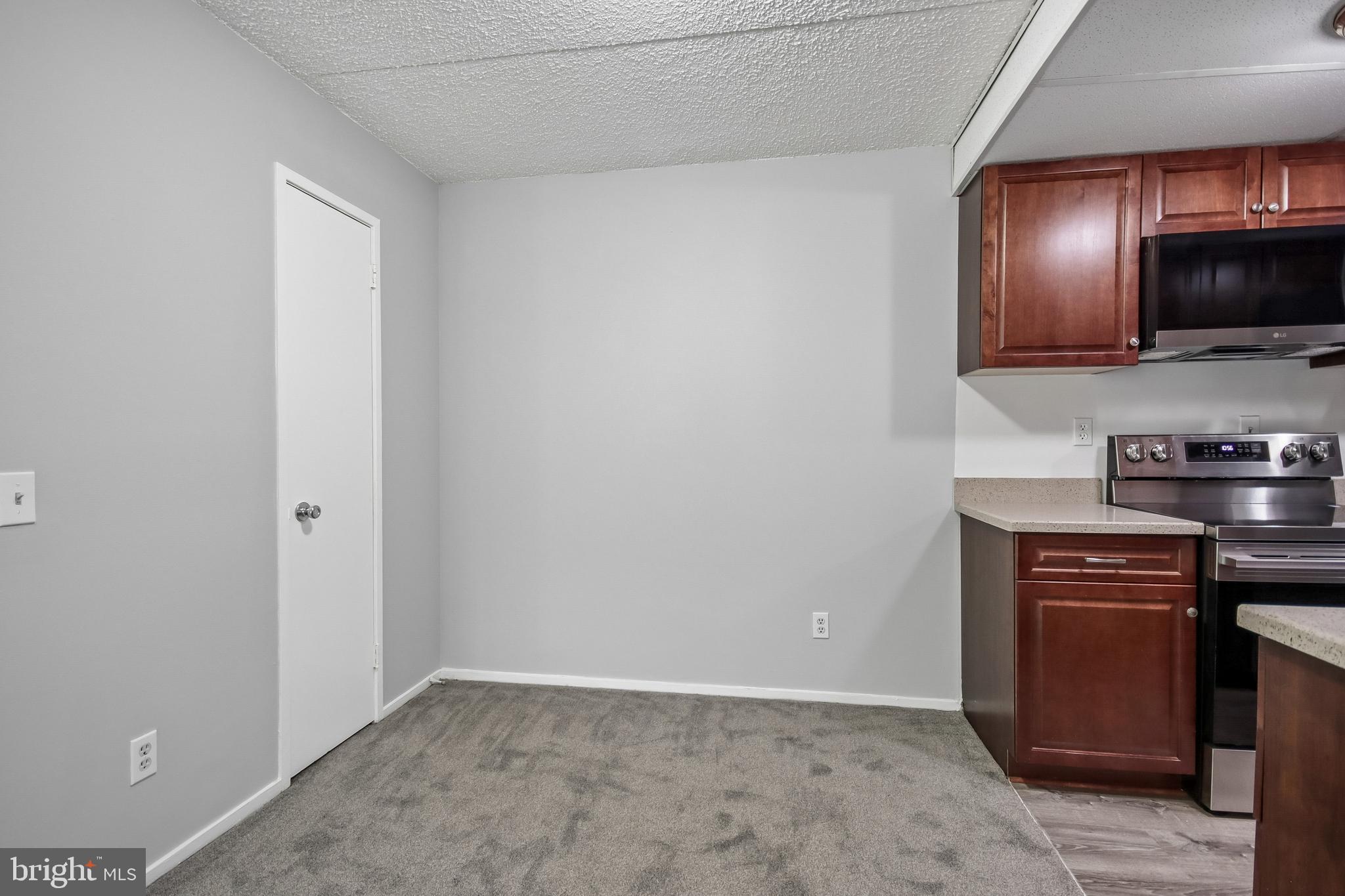 5911 Edsall Road, Unit 309 Alexandria, VA 22304 - Photo 18 of 25