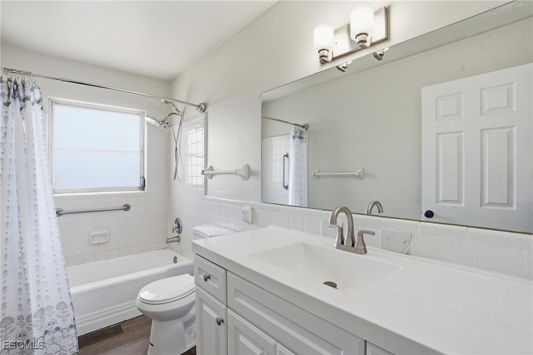 446 El Dorado Parkway East Cape Coral, FL 33904 - Photo 16 of 50