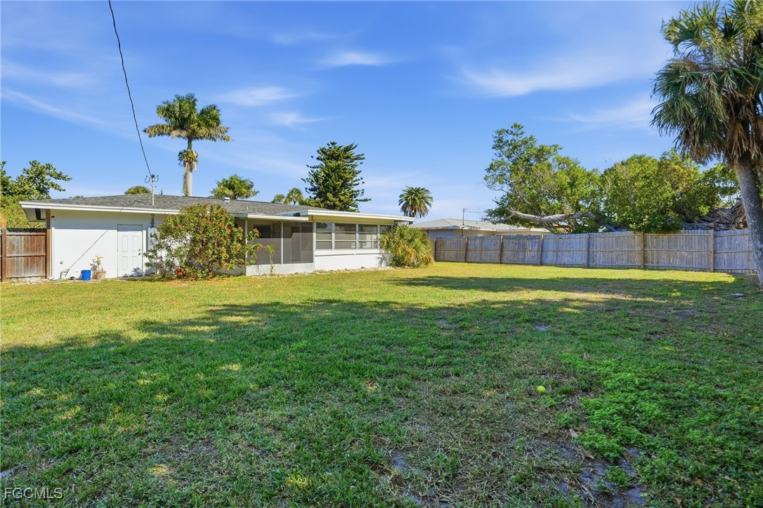 446 El Dorado Parkway East Cape Coral, FL 33904 - Photo 29 of 50