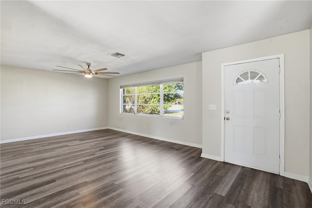 446 El Dorado Parkway East Cape Coral, FL 33904 - Photo 10 of 50