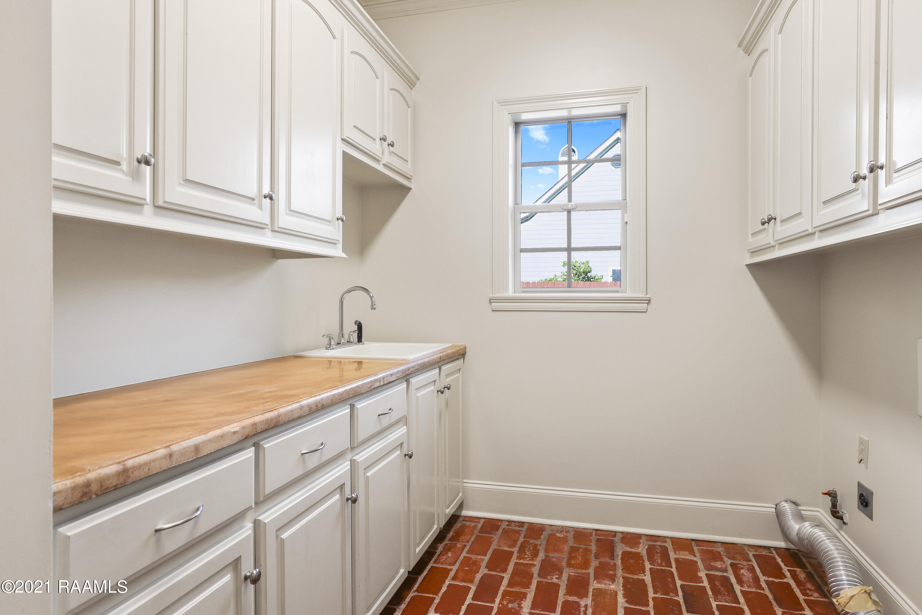 405 Lebesque Road Lafayette, LA 70507 - Photo 17 of 50 405 Lebesque-19