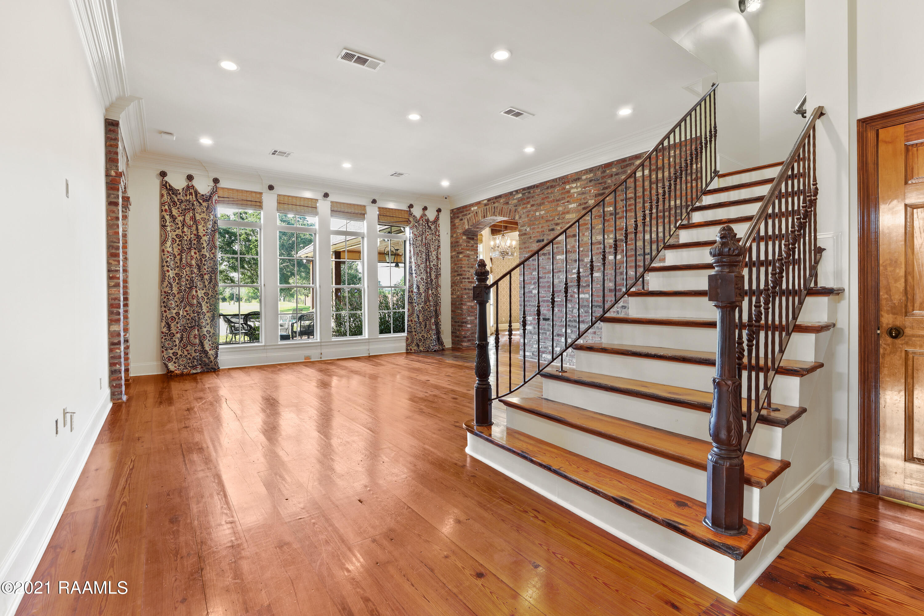 405 Lebesque Road Lafayette, LA 70507 - Photo 4 of 50 405 Lebesque-4