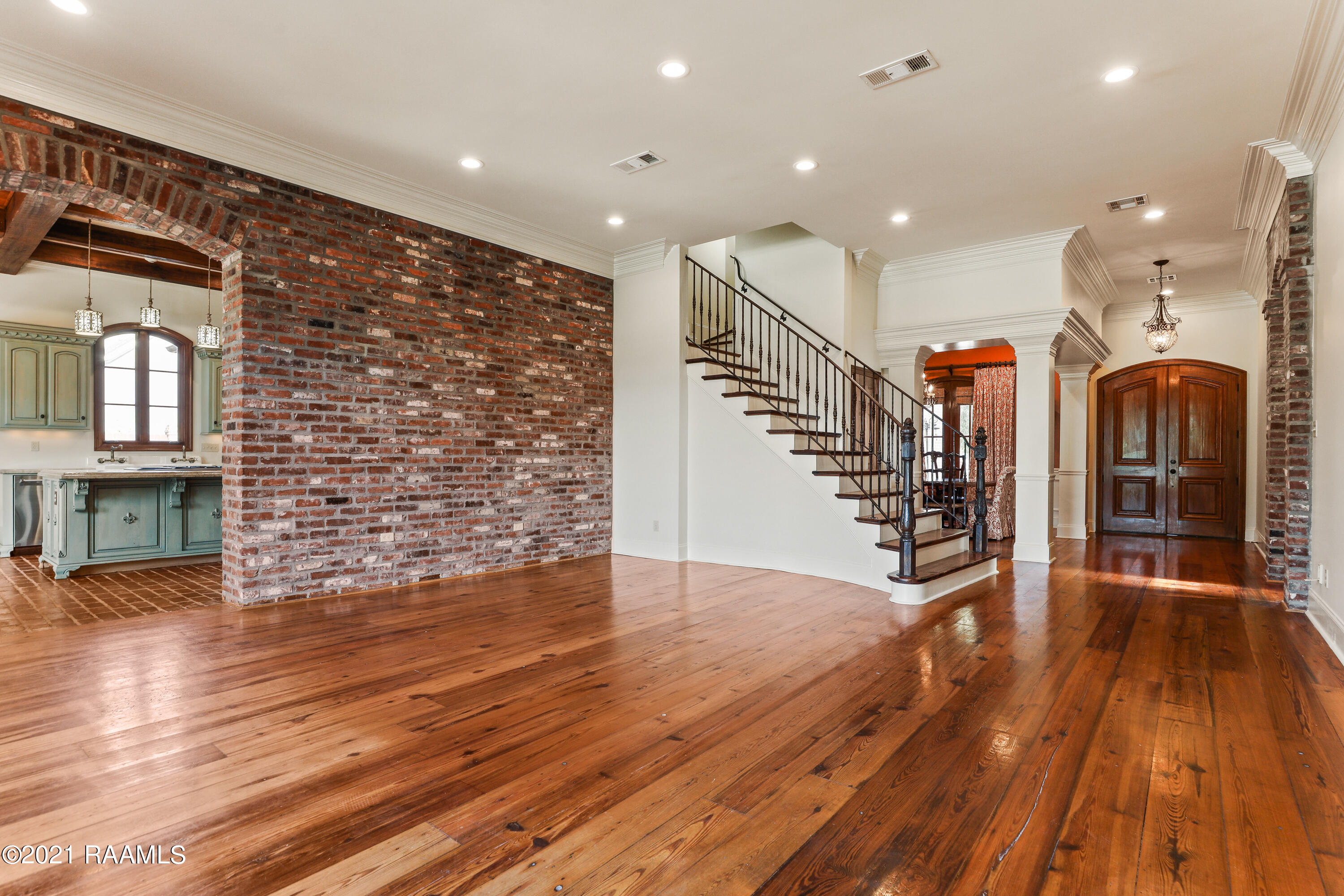 405 Lebesque Road Lafayette, LA 70507 - Photo 6 of 50 405 Lebesque-5