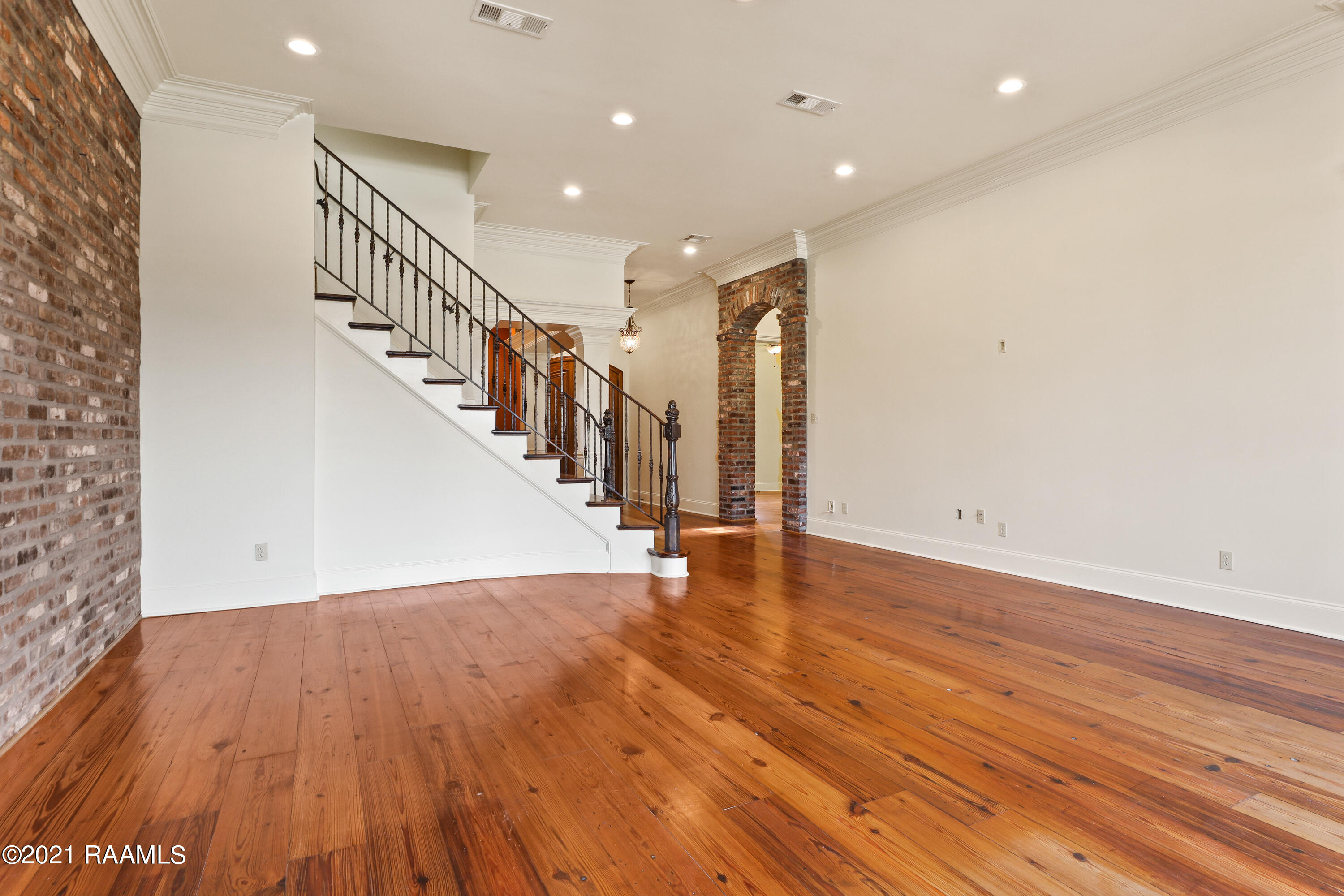 405 Lebesque Road Lafayette, LA 70507 - Photo 8 of 50 405 Lebesque-6