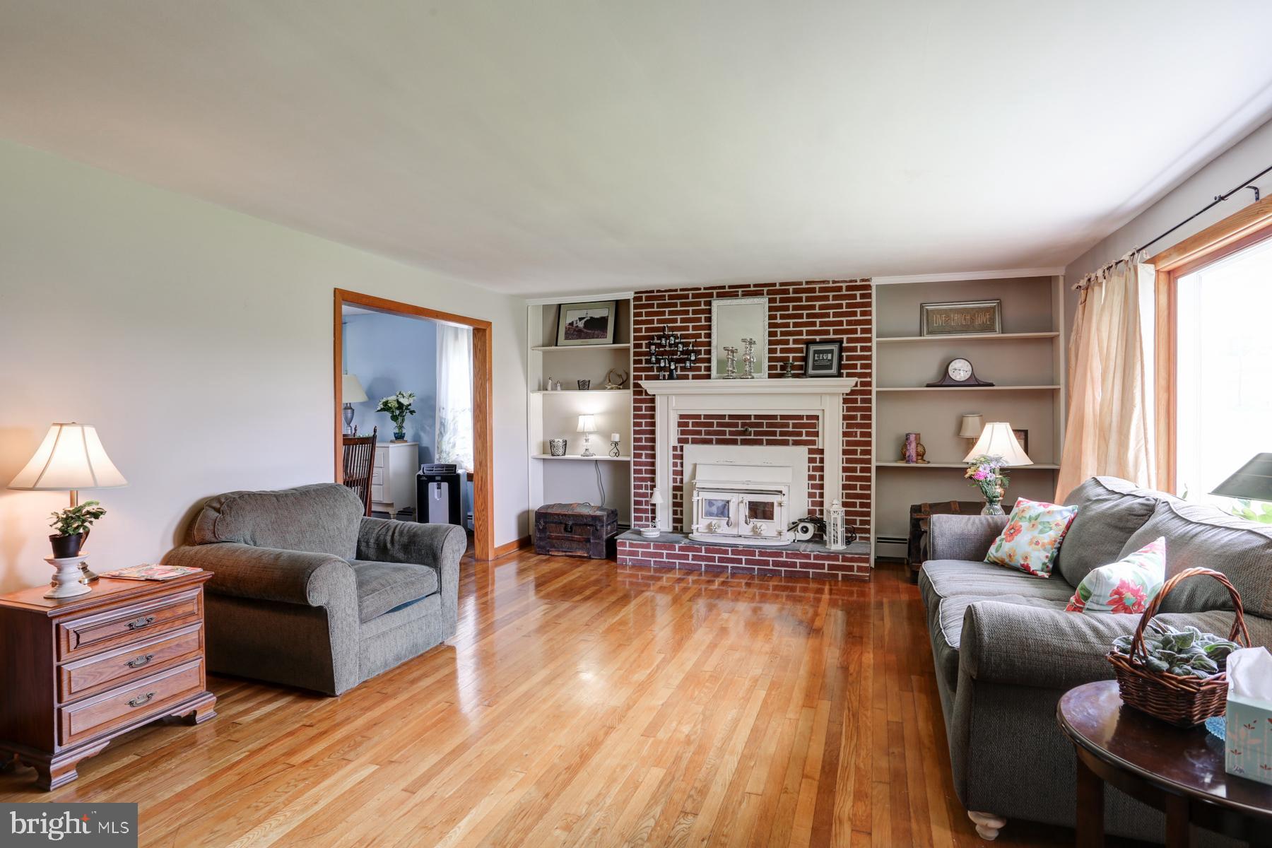 1377 Colebrook Road Middletown, PA 17057 - Photo 11 of 59 Gallery Image 11