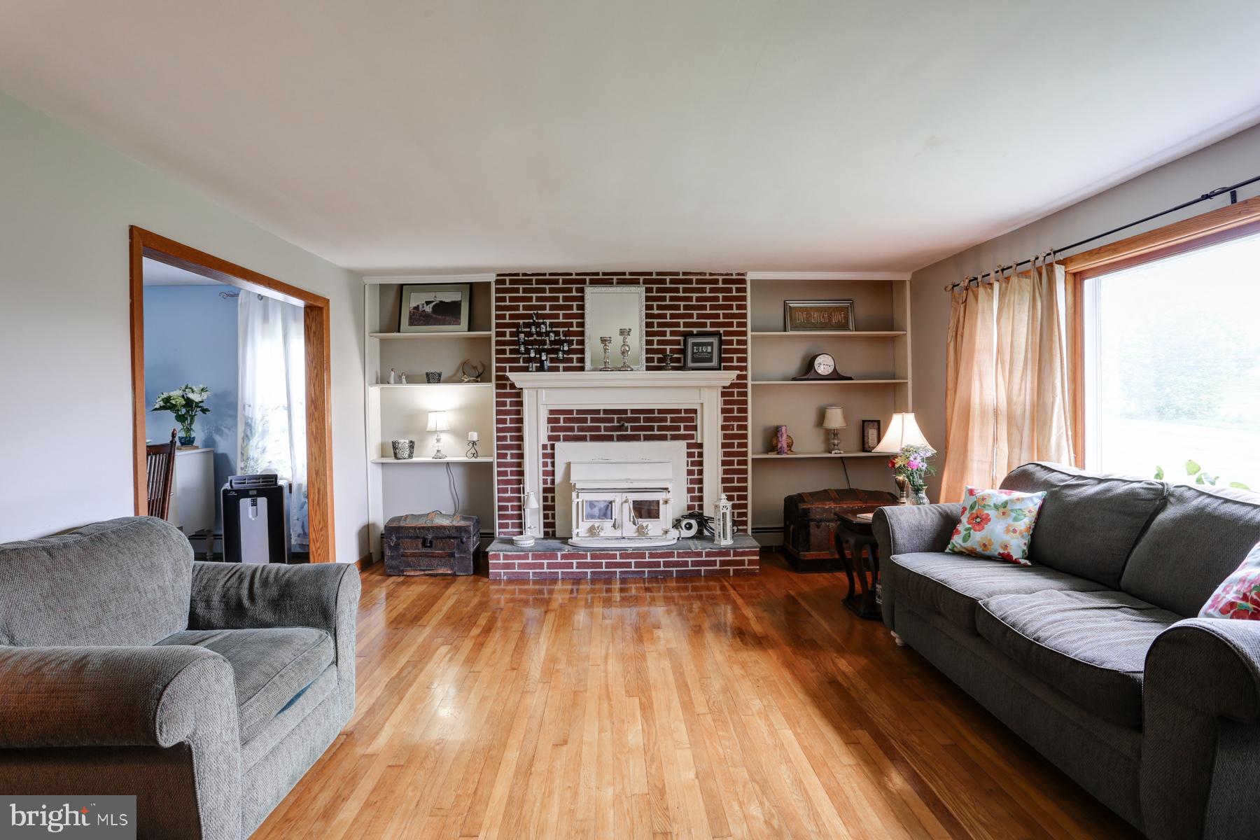 1377 Colebrook Road Middletown, PA 17057 - Photo 12 of 59 Gallery Image 12