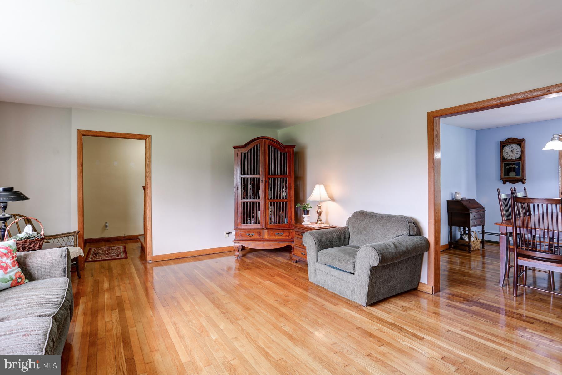 1377 Colebrook Road Middletown, PA 17057 - Photo 13 of 59 Gallery Image 13
