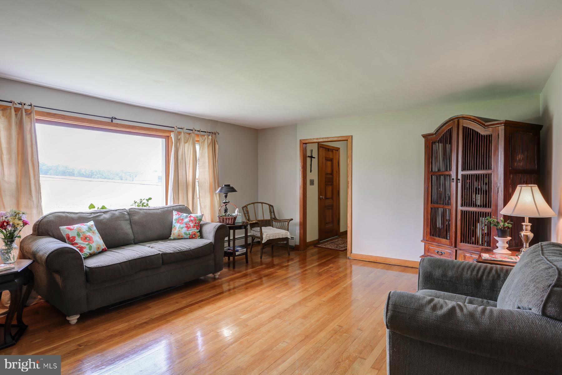 1377 Colebrook Road Middletown, PA 17057 - Photo 14 of 59 Gallery Image 14
