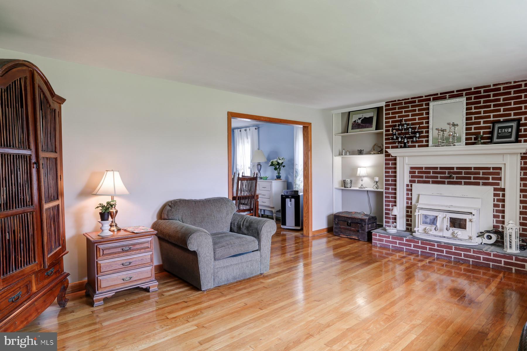 1377 Colebrook Road Middletown, PA 17057 - Photo 15 of 59 Gallery Image 15