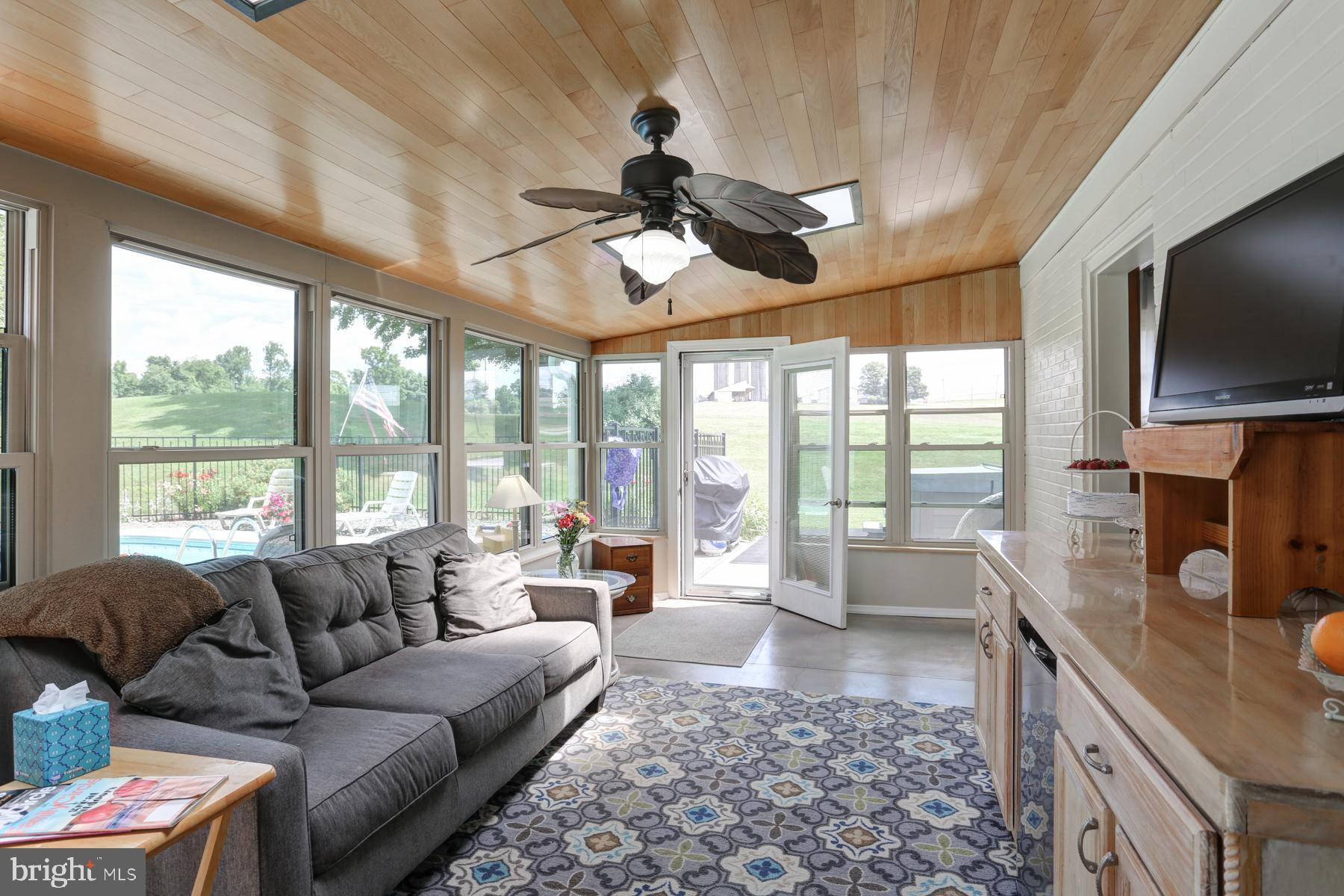 1377 Colebrook Road Middletown, PA 17057 - Photo 23 of 59 Gallery Image 23