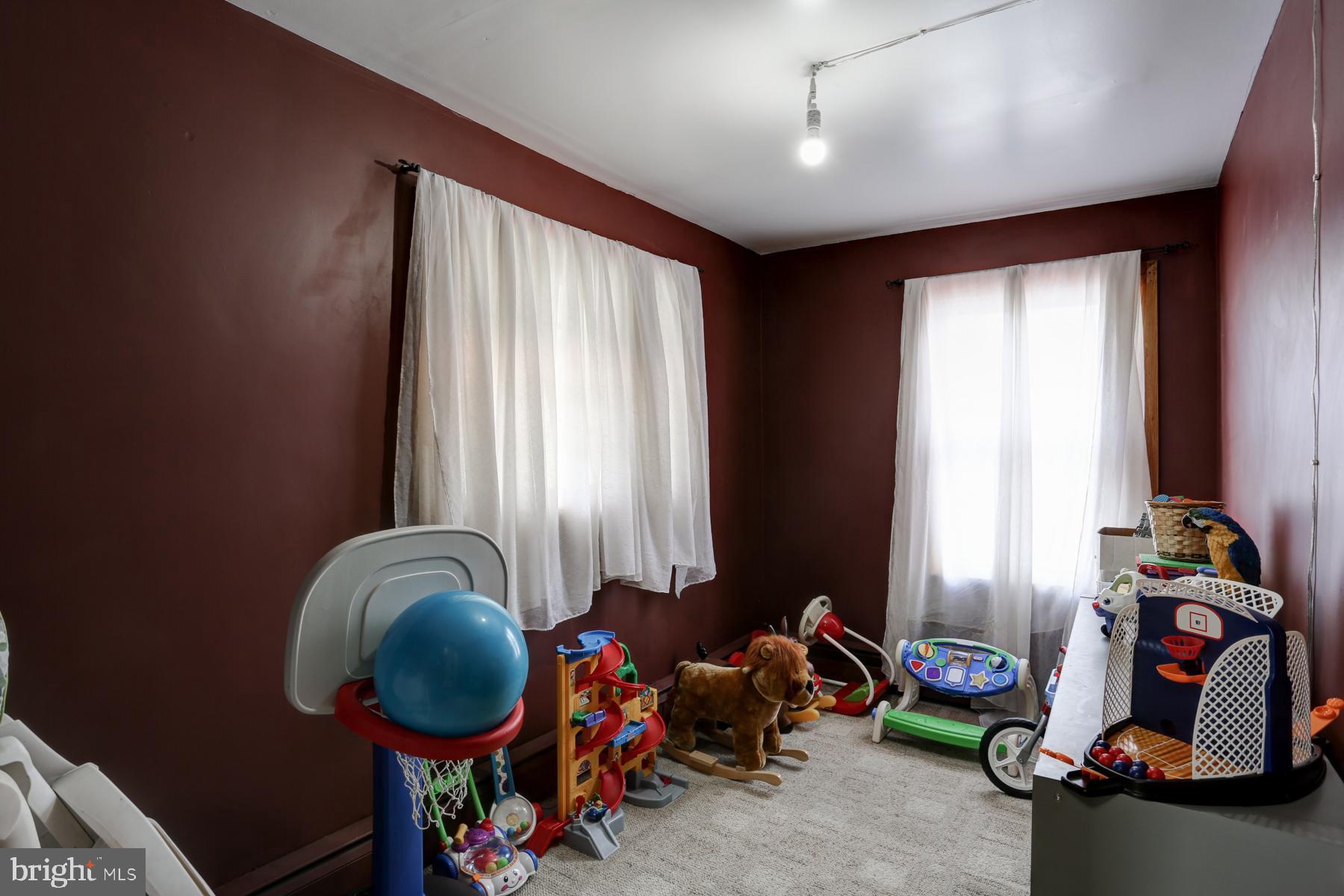 1377 Colebrook Road Middletown, PA 17057 - Photo 28 of 59 Gallery Image 28