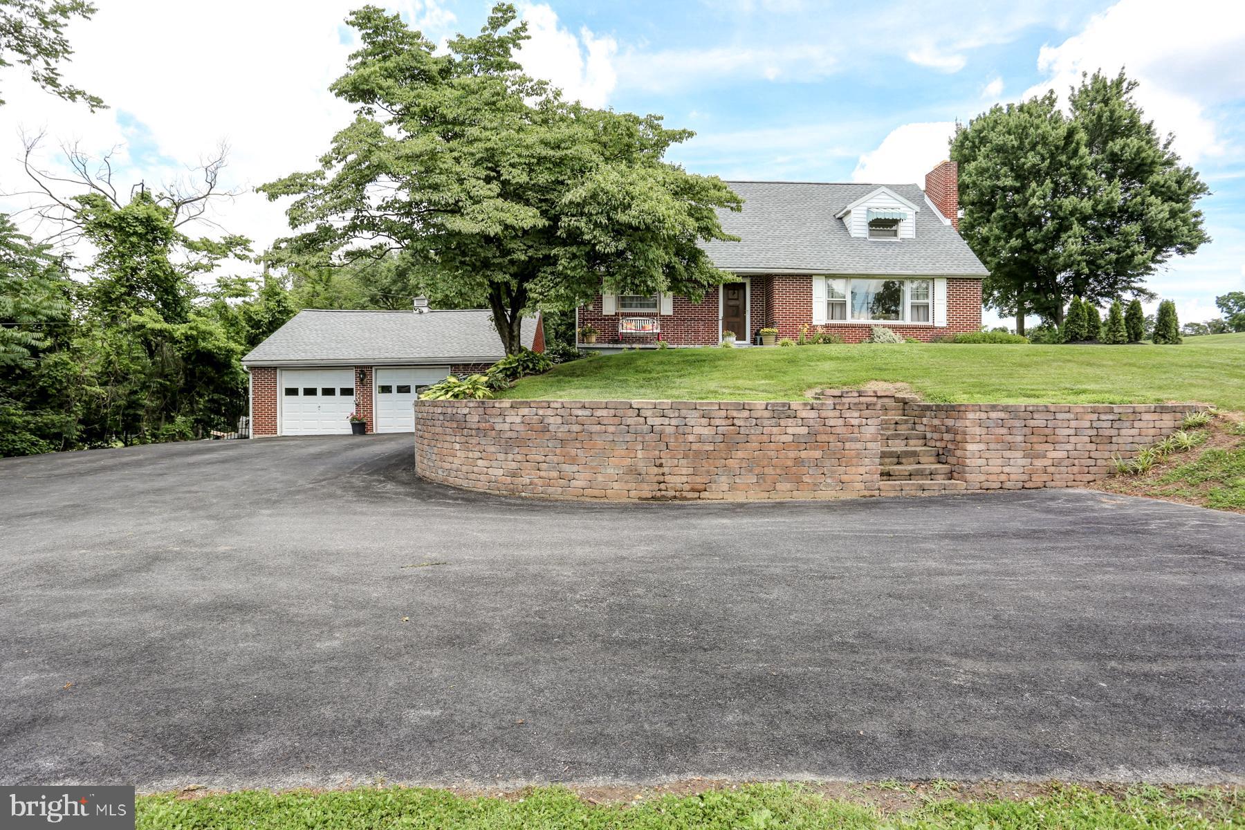 1377 Colebrook Road Middletown, PA 17057 - Photo 9 of 59 Gallery Image 9