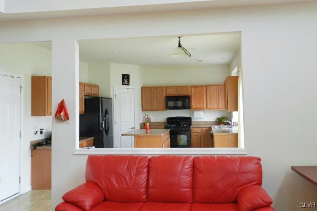 1608 Travers Road Breinigsville, PA 18031 - Photo 12 of 20 Gallery Image 12