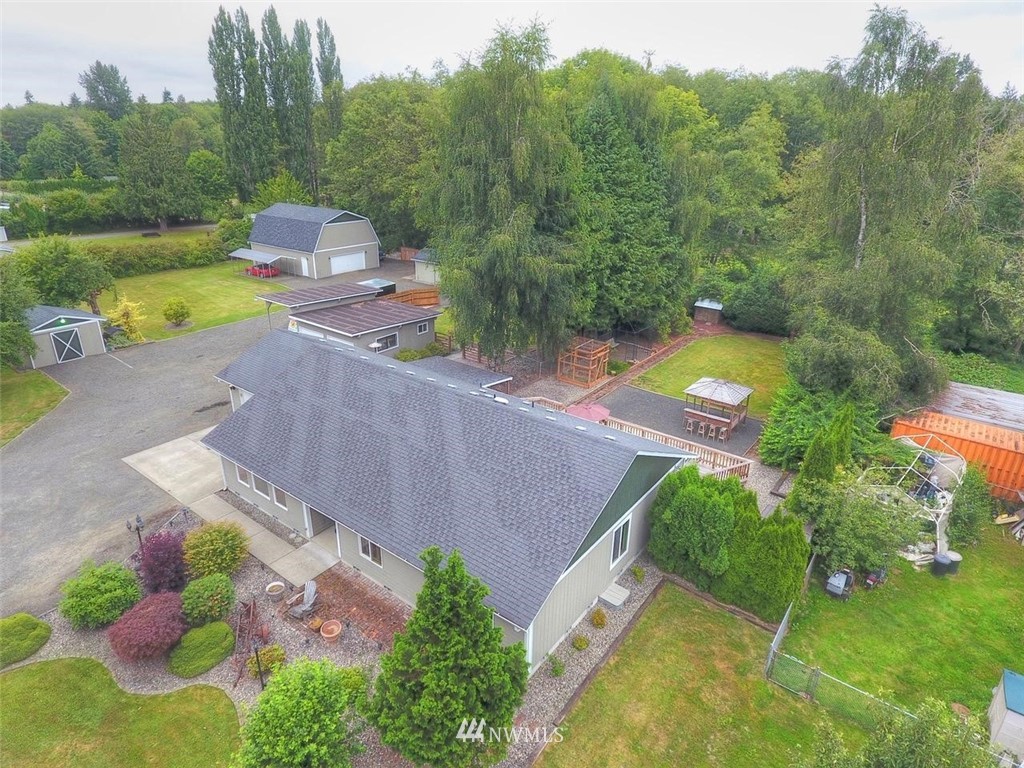 3602 Wiggins Road Southeast Olympia, WA 98501 - Photo 2 of 25 Gallery Image 2