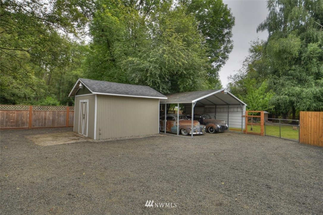 3602 Wiggins Road Southeast Olympia, WA 98501 - Photo 7 of 25 Gallery Image 7