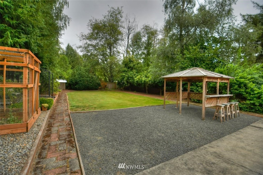 3602 Wiggins Road Southeast Olympia, WA 98501 - Photo 10 of 25 Gallery Image 10