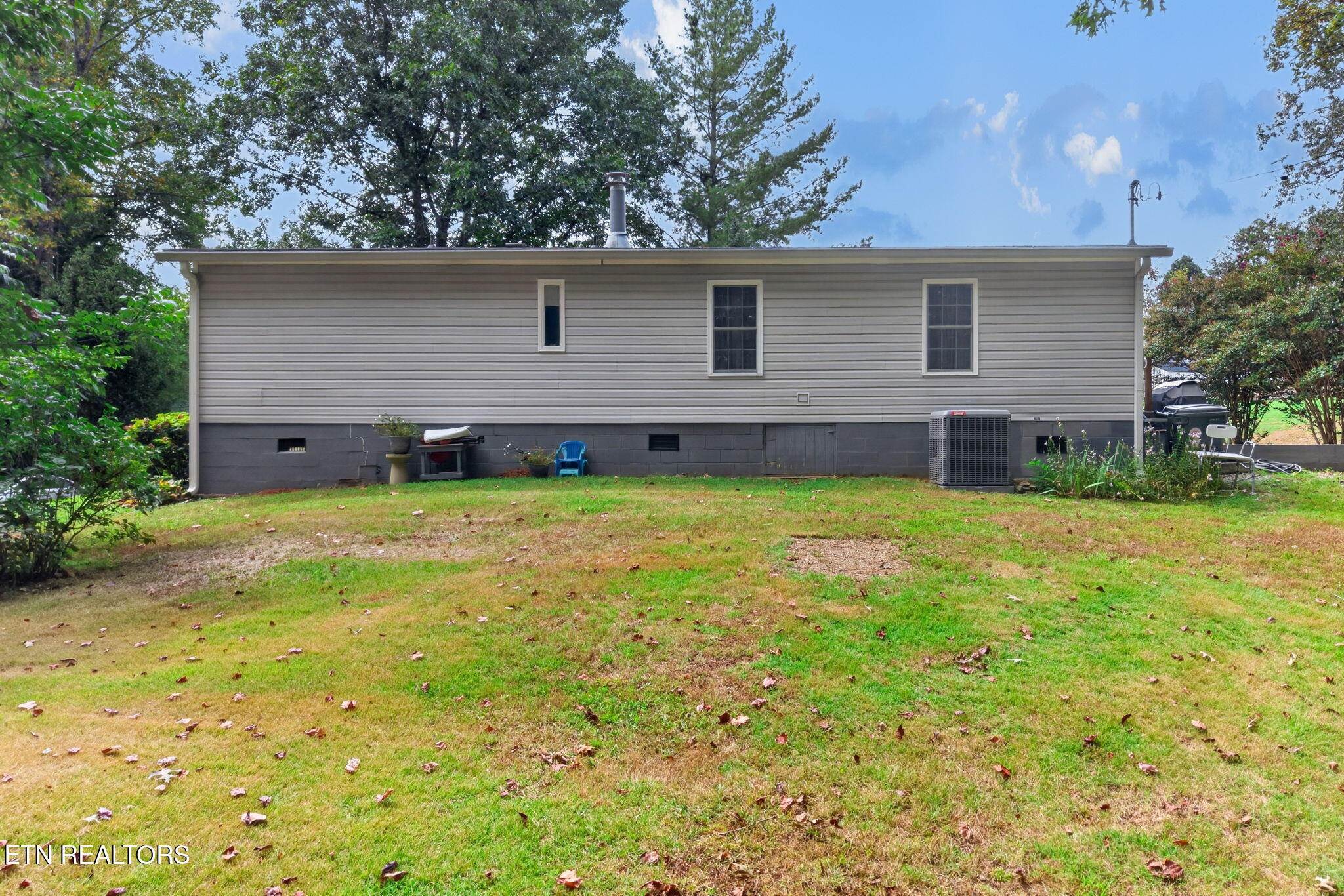1100 Reeder Road Byrdstown, TN 38549 - Photo 5 of 24 5-web-or-mls-1100 Reeder Rd_5
