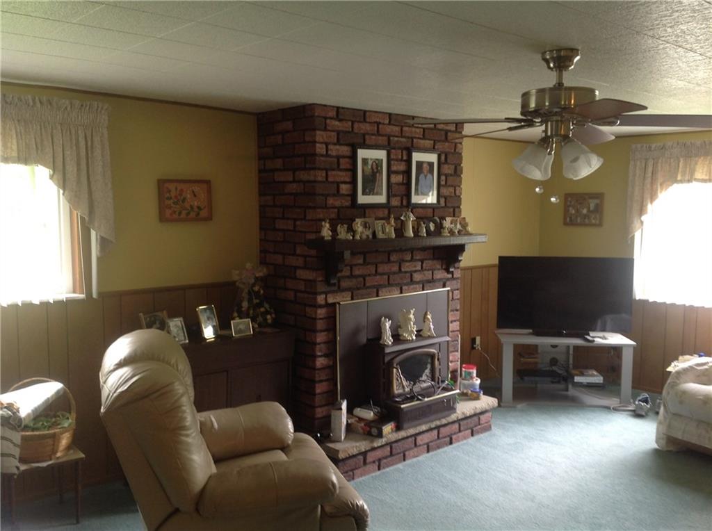 492 Girty Road Shelocta, PA 15774 - Photo 6 of 16 Family Room