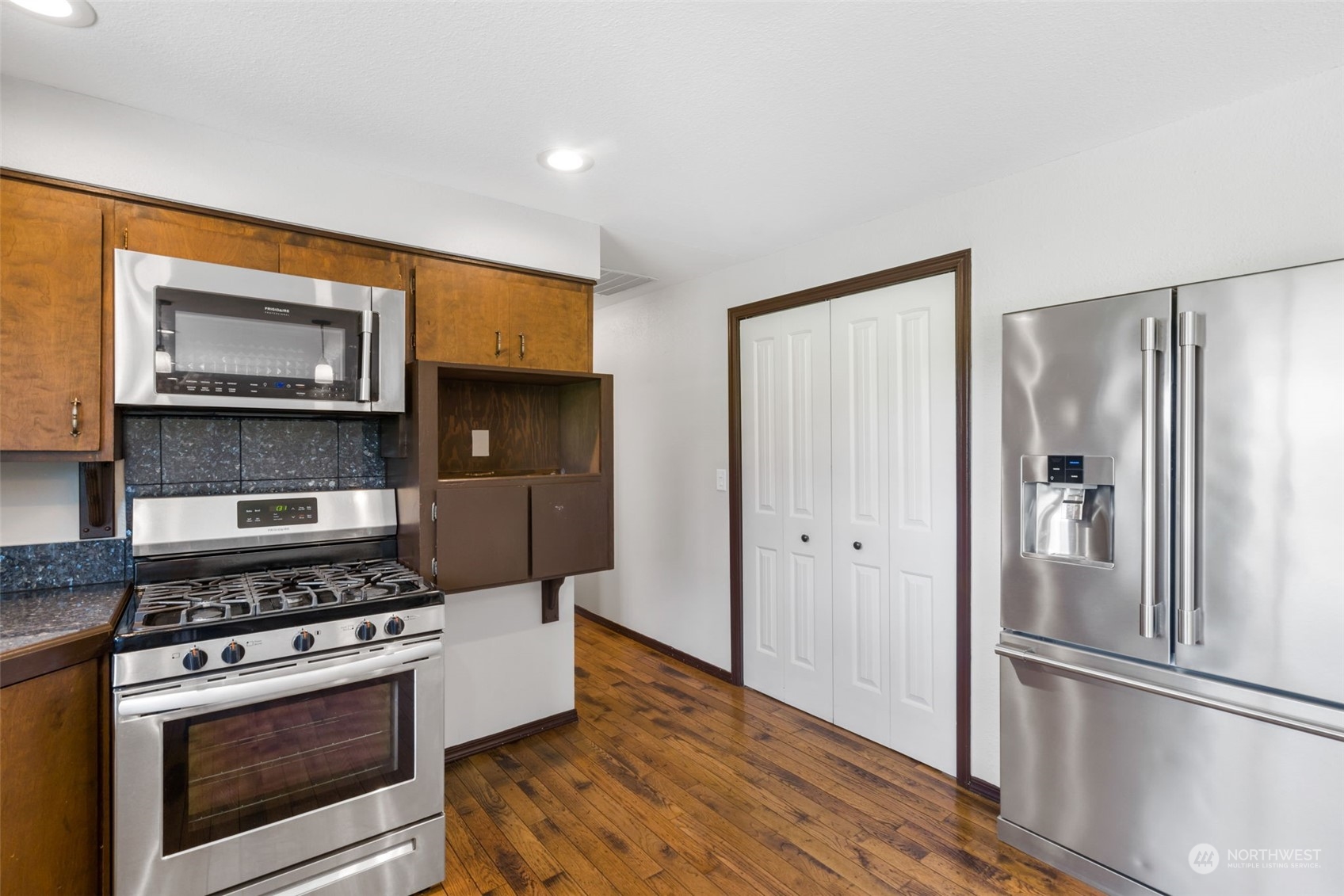 4263 Morgan Road Sumas, WA 98295 - Photo 16 of 40