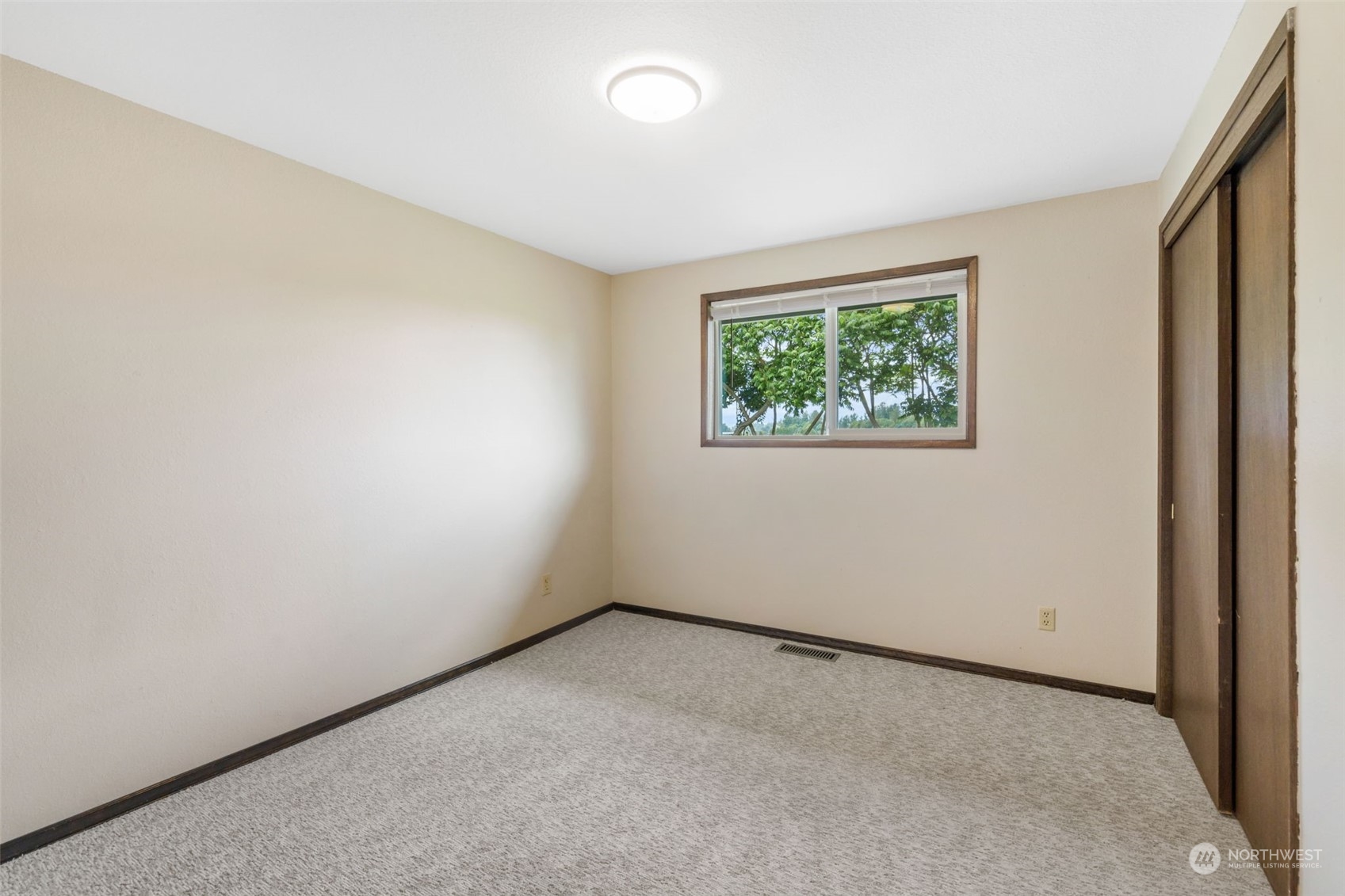 4263 Morgan Road Sumas, WA 98295 - Photo 22 of 40