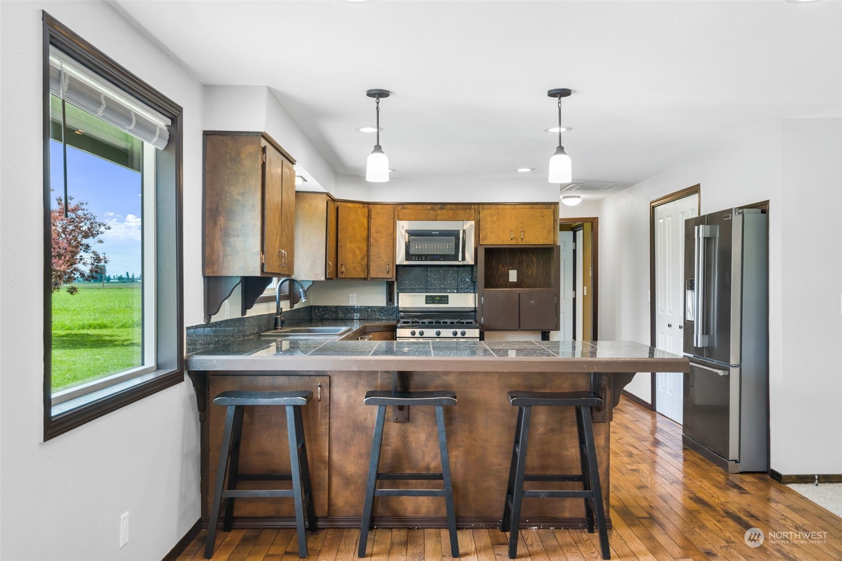 4263 Morgan Road Sumas, WA 98295 - Photo 10 of 40