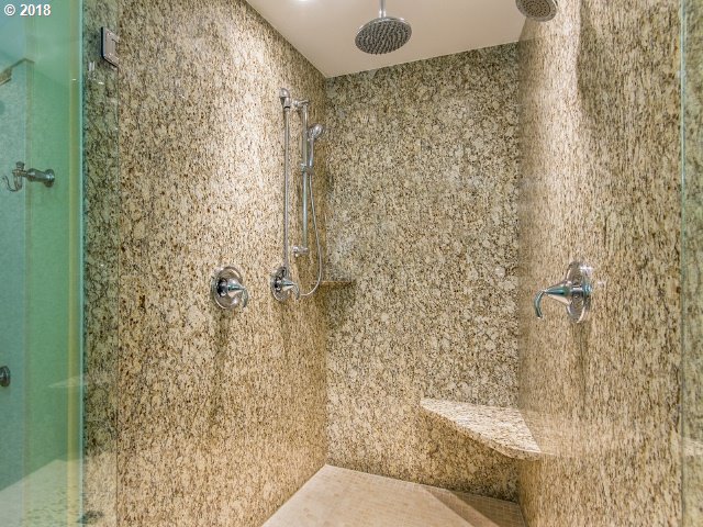 754 Southwest Cheltenham Street Portland, OR 97239 - Photo 21 of 32 Gallery Image 21