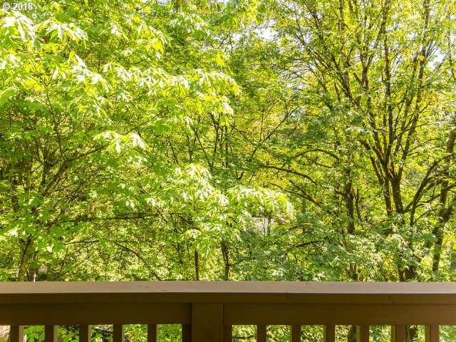 754 Southwest Cheltenham Street Portland, OR 97239 - Photo 31 of 32 Gallery Image 31