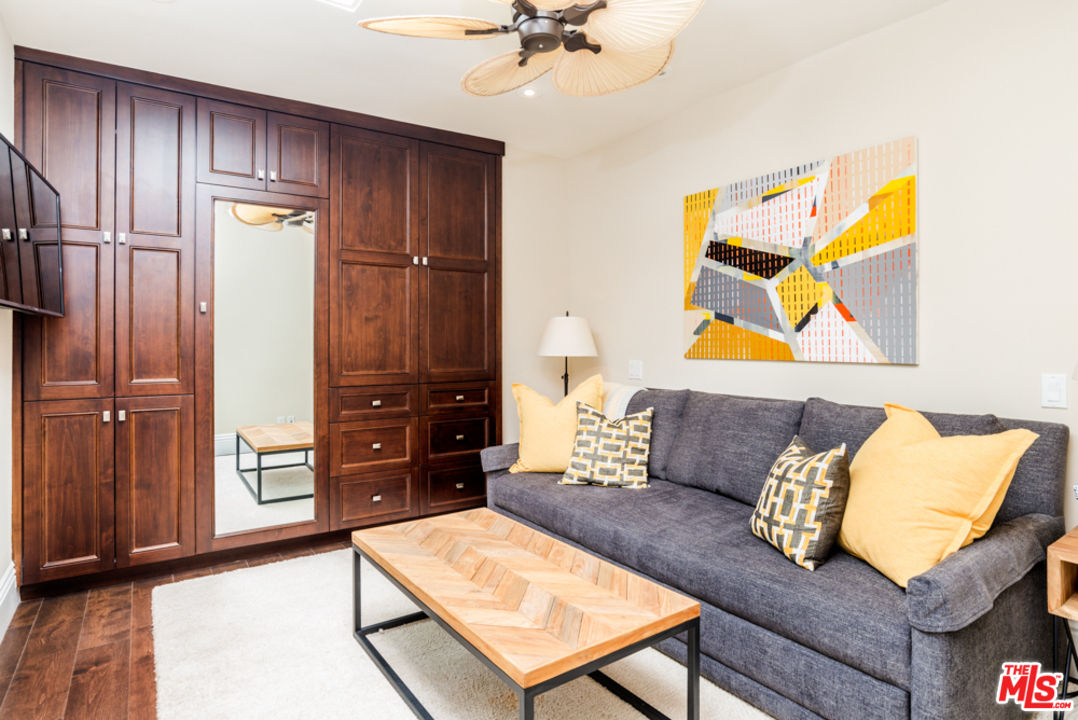 20552 Pacific Coast Highway Malibu, CA 90265 - Photo 18 of 23