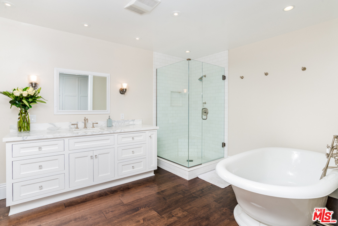 20552 Pacific Coast Highway Malibu, CA 90265 - Photo 3 of 23