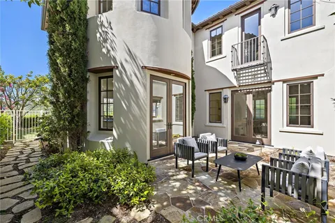 $8,950,000 | 28 Sandy Cove, Newport Coast, CA 92657