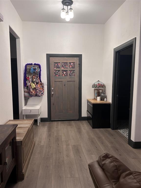 324 Bronco Drive Pilot Point, TX 76258 - Photo 4 of 17 a living room with furniture